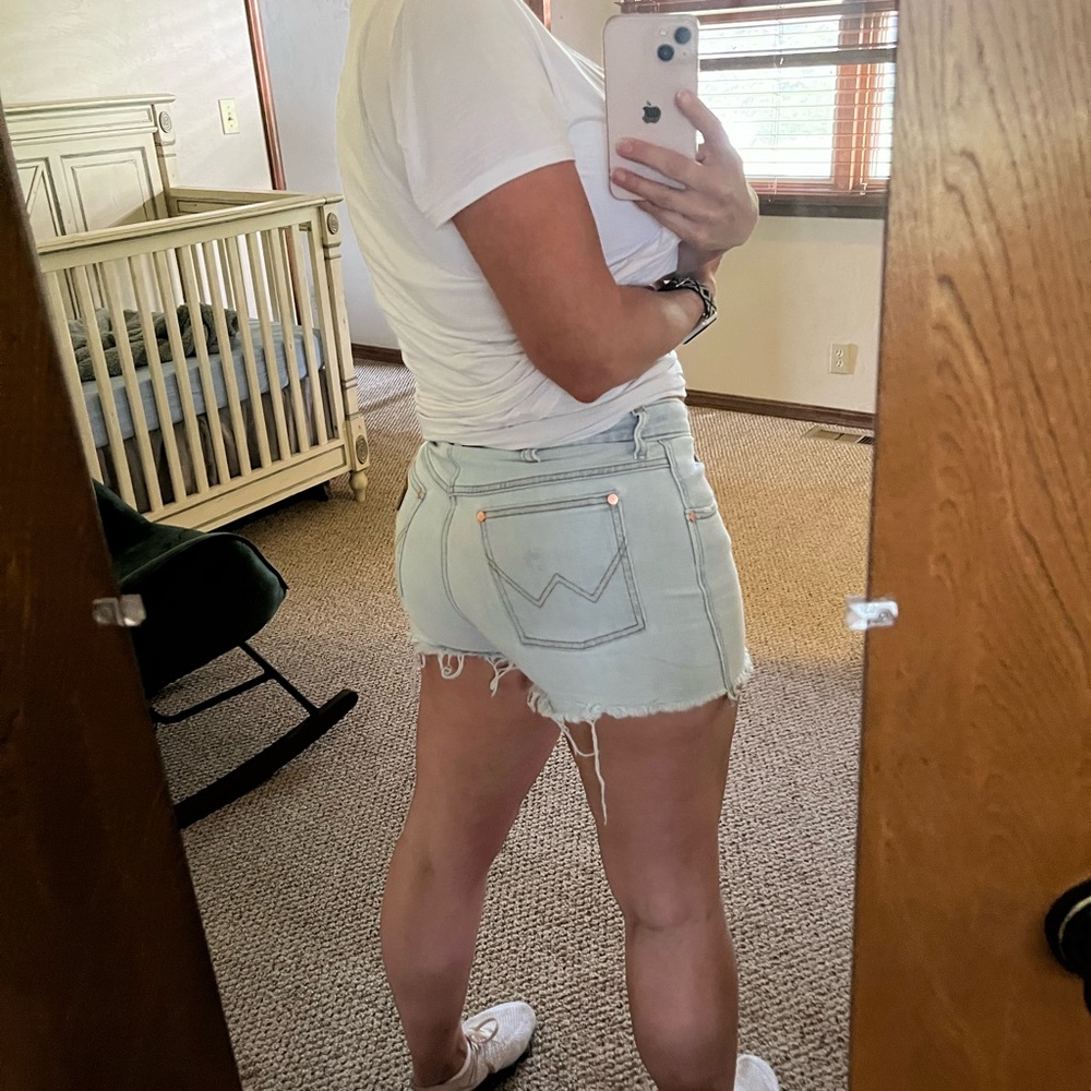 Wrangler cutoff Jean shorts
